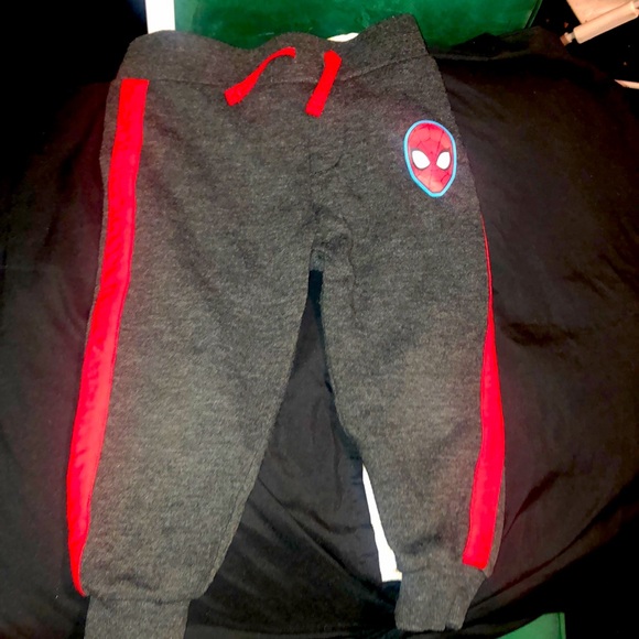 Marvel spider man joggers - Picture 1 of 3